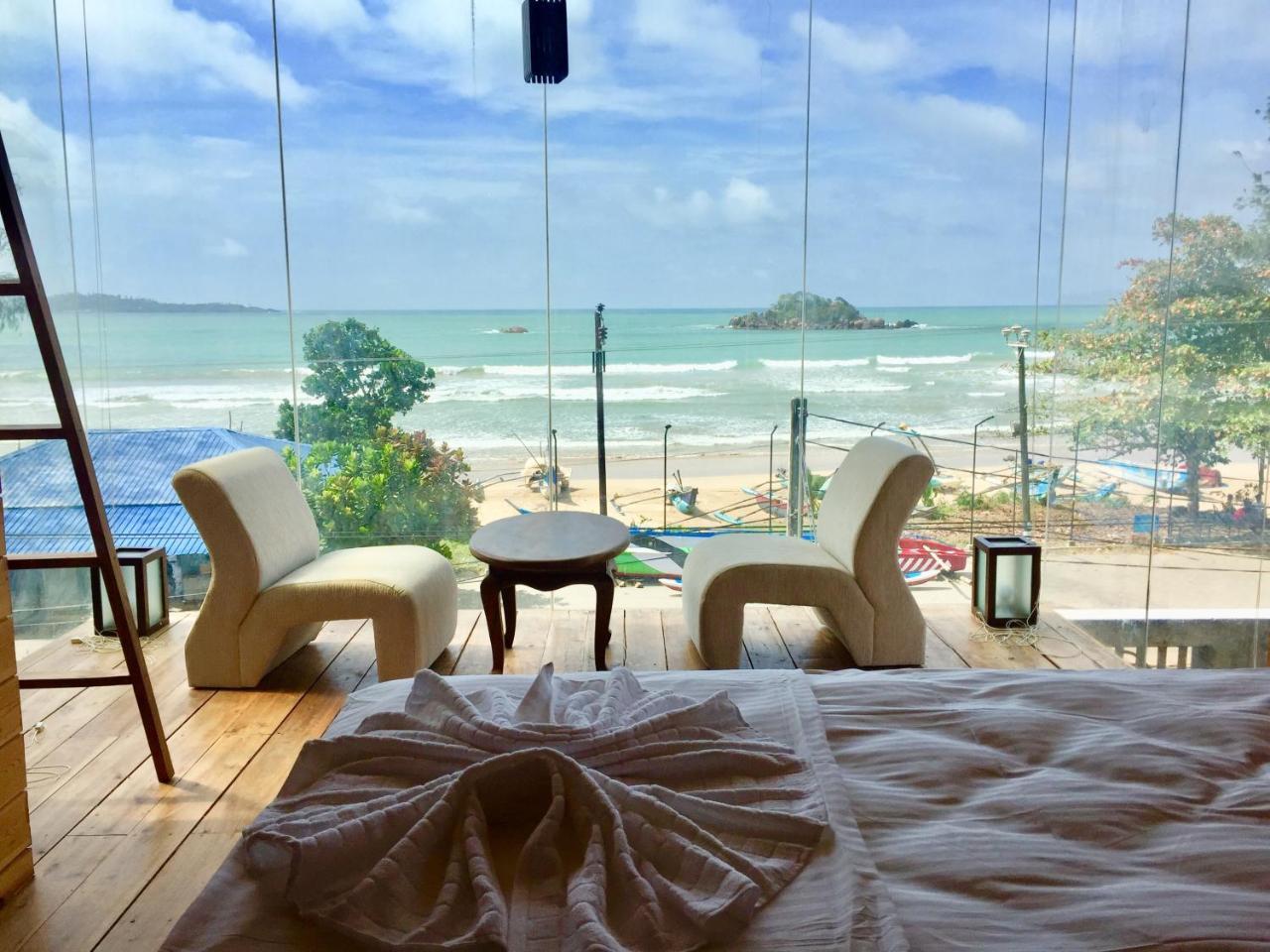 Hotel Arrowana 888 Weligama Extérieur photo